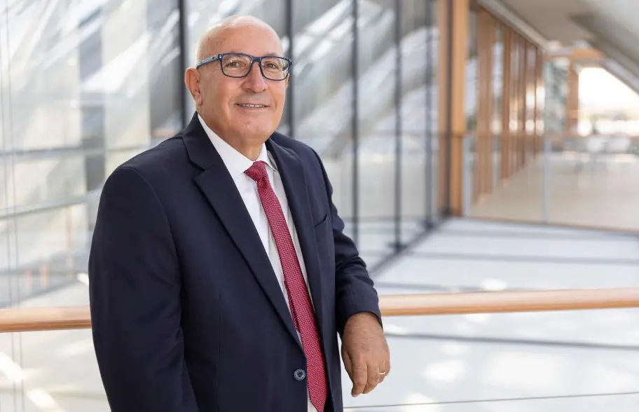 Στην Κύπρο για συμφωνία δανείου για οδικά έργα ο Αντιπρόεδρος ΕΤΕπ