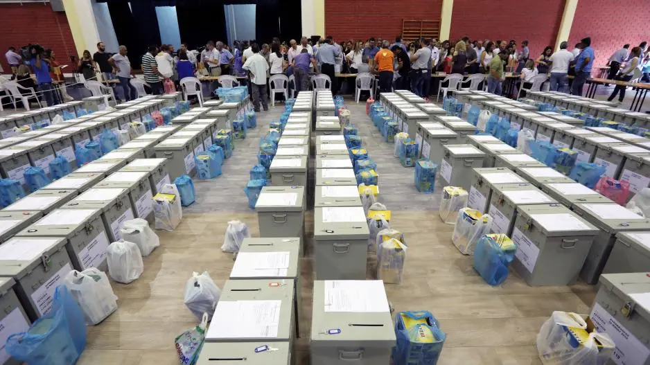 Θέσεις εργασίας σε εκλογικά κέντρα – Πληροφορίες για αιτήσεις