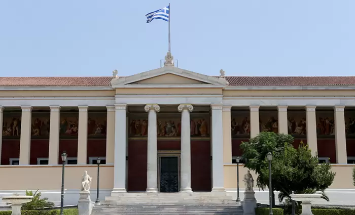 Τι αλλάζει για τους Κύπριους φοιτητές στα ελληνικά πανεπιστήμια 