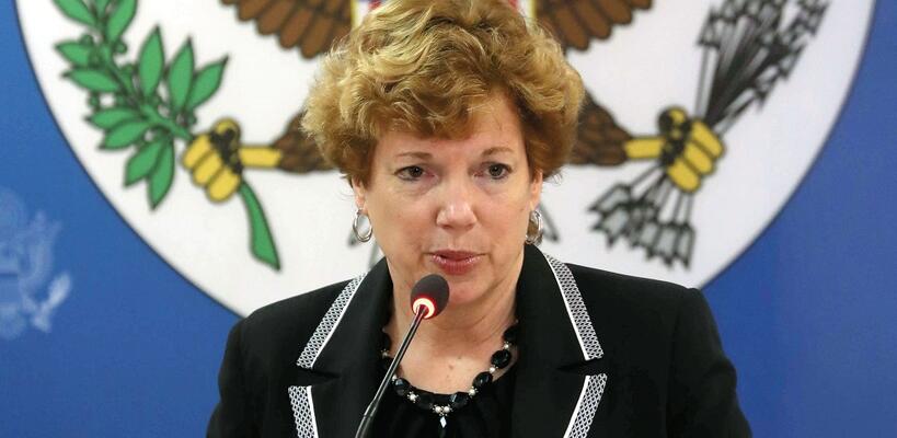 91. Κάθλιν Αν Ντόχερτι, Αμερικανίδα Πρέσβης στην Κύπρο 