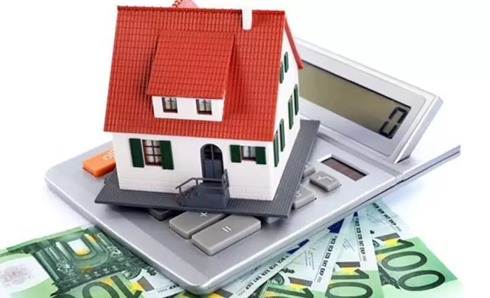 «Μάχη» για τον ΦΠΑ στις κατοικίες, στη σκιά των Χρυσων Διαβατηρίων