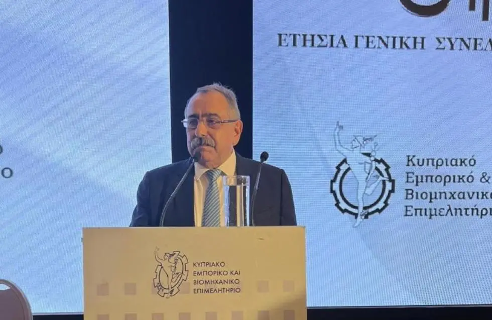 Δίπλα σε κυβέρνηση και ΟΗΕ το ΚΕΒΕ για επανέναρξη συνομιλιών