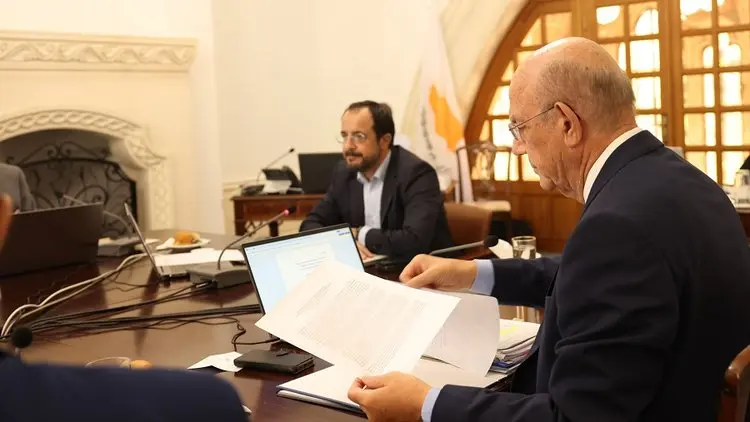 Ριγάρουν το γήπεδο για τον προϋπολογισμό του 2025