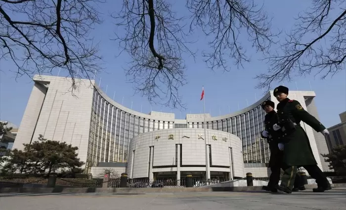 Κίνας: Δανειοδοτήσεις $20,7 δισ. για αντιμετώπιση του κορωνοϊού