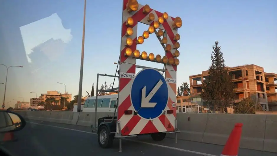 Αστυνομία: Κλείνουν αρκετοί δρόμοι για οδικά έργα