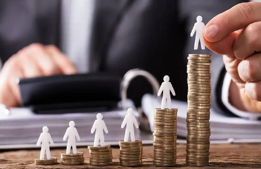 Εισηγήσεις για Κατώτατο Μισθό από το Συμβούλιο Ανταγωνιστικότητας