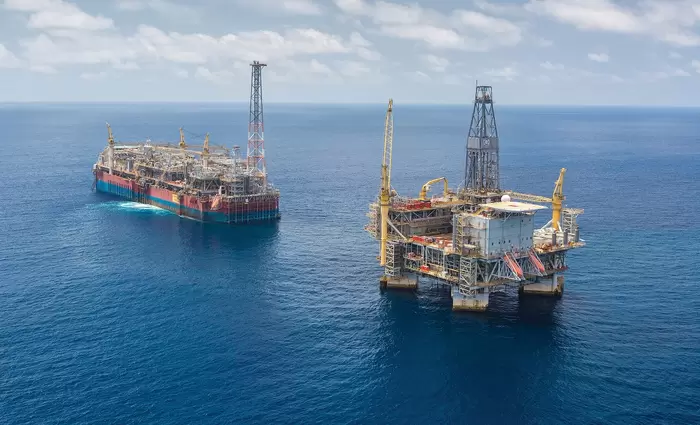 5-8 τρις κυβικά πόδια έχει το κοίτασμα Γλαύκος