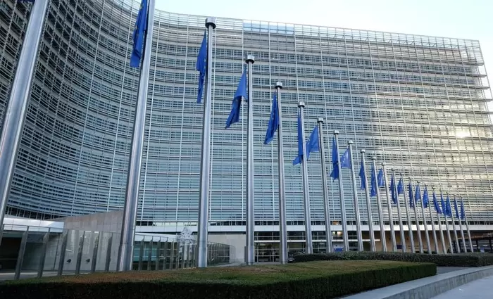 Η ΕΕ επιβάλλει προσωρινούς δασμούς στα κινεζικά ηλεκτρικά αυτοκίνητα