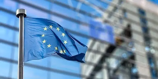 ΕΕ: Πρόσω ολοταχώς για δημιουργία κοινού ταμείου άνω των €500 δισ. για άμυνα