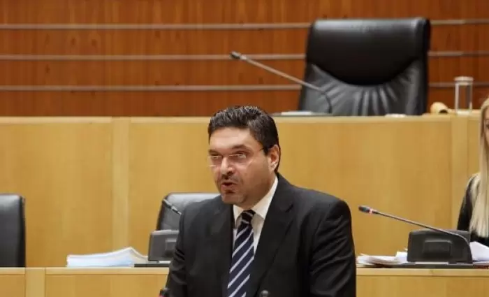 ΥΠΟΙΚ: Πυξίδα μας η σταθερότητα και η θωράκιση της οικονομίας