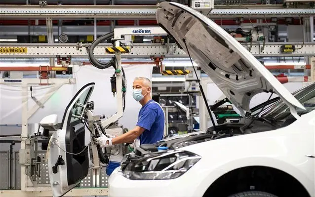 «Βαριά νόσηση» περιμένει την αυτοκινητοβιομηχανία και το 2022