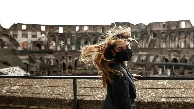 Ιταλία: Υποχρεωτική καραντίνα για όσους φτάνουν στην χώρα