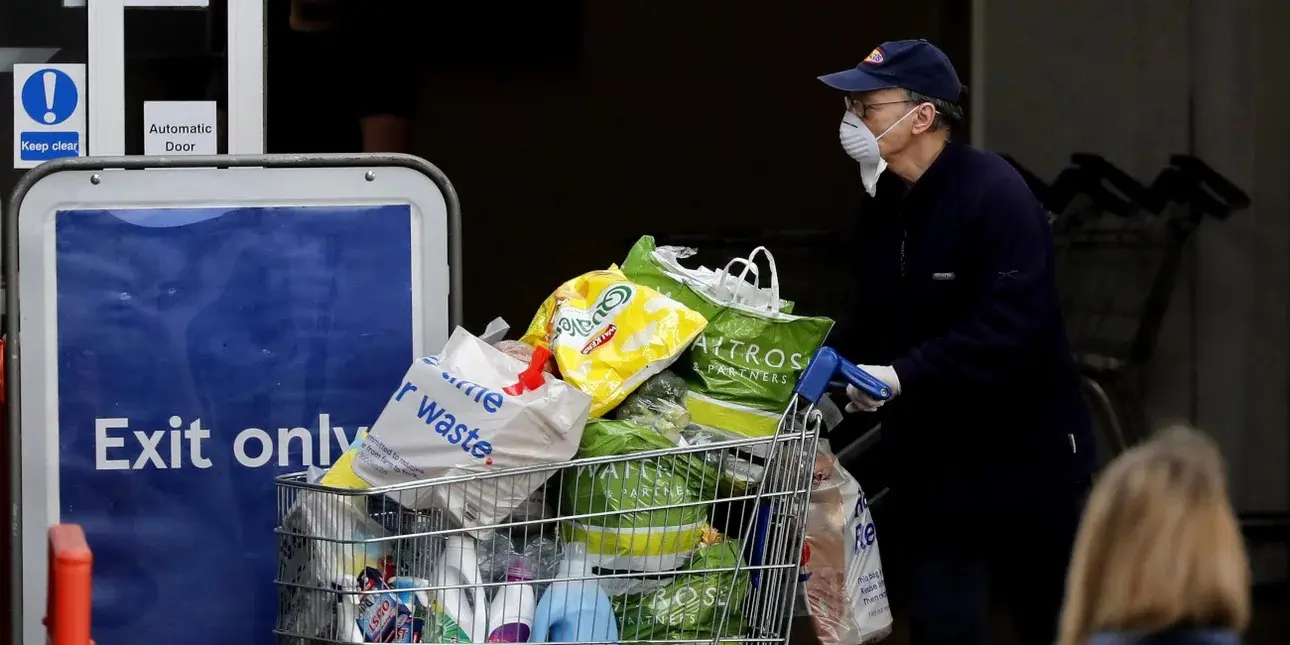Βρετανία: Πλαφόν σε υπεραγορές λόγω αύξησης τιμών βασικών ειδών