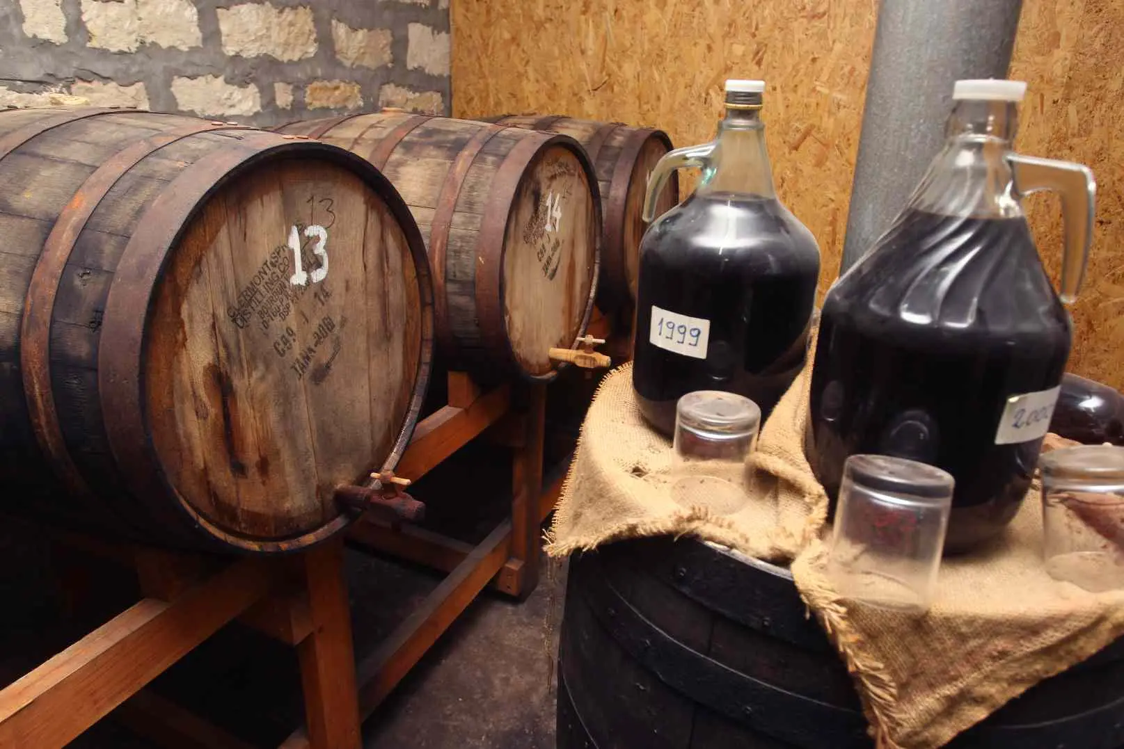 Βουλή: Ζητά στήριξη και επίλυση προβλημάτων στα κουμανταροχώρια