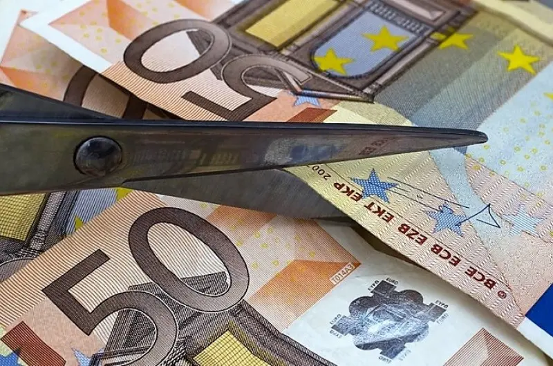 Στην μεθεπόμενη Ολομέλεια το Ταμείο Αλληλεγγύης 