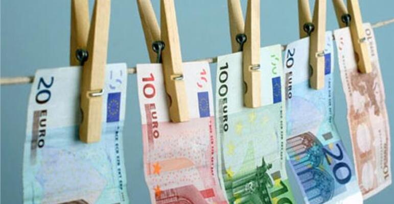 Τρ.Κύπρου: H «ώρα της κρίσης» για διαγραφές τραπεζικών δεδομένων