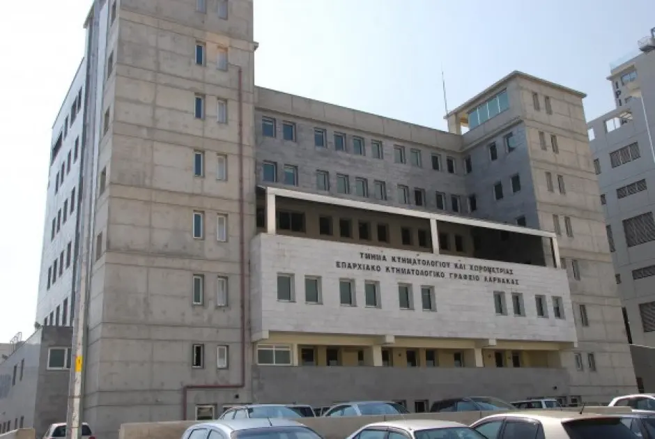 Έπεσαν τα συστήματα του Κτηματολογίου Λάρνακας - Ακυρώθηκαν όλες οι πράξεις