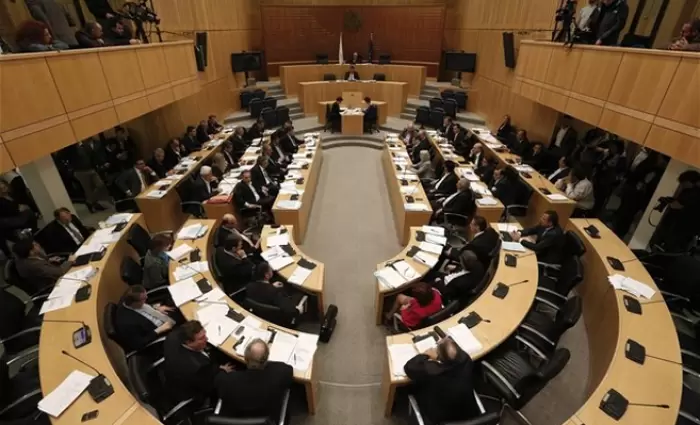 Την Παρασκευή στην Ολομέλεια το Ταμείο Αλληλεγγύης