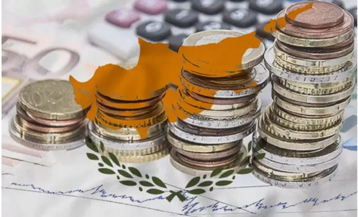 Αυτοί είναι οι μισθοί όλων των κυβερνητικών αξιωματούχων (Πίνακας)