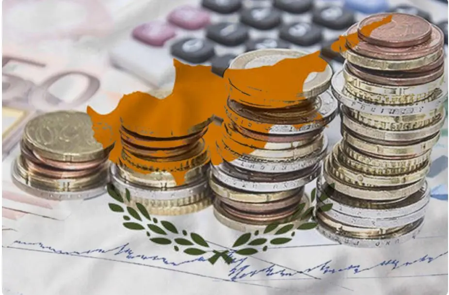 Αυτοί είναι οι μισθοί όλων των κυβερνητικών αξιωματούχων (Πίνακας)