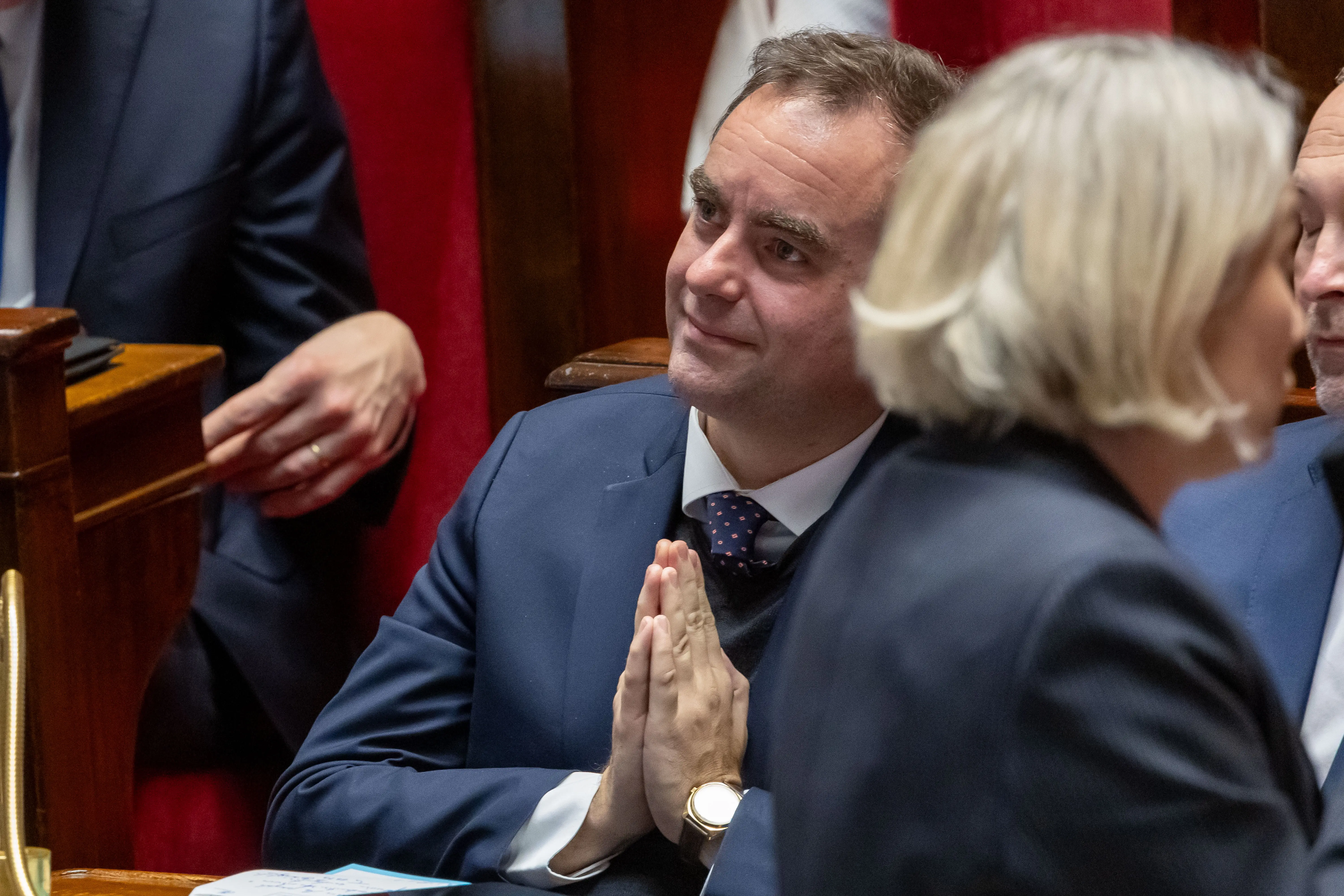 Γαλλία: Προϋπολογισμό με κοινωνικές παραχωρήσεις προτείνει ο Λεκορνί για εξασφάλιση στήριξης