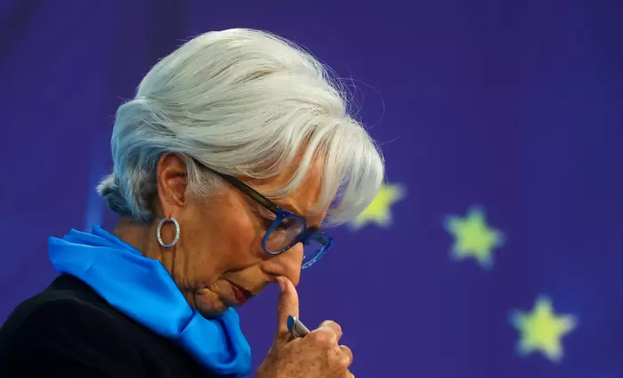 Fitch: Μεγάλο βαρίδι της Ευρώπης η Γερμανία – Πώς θα κινηθεί η ΕΚΤ [πίνακες]