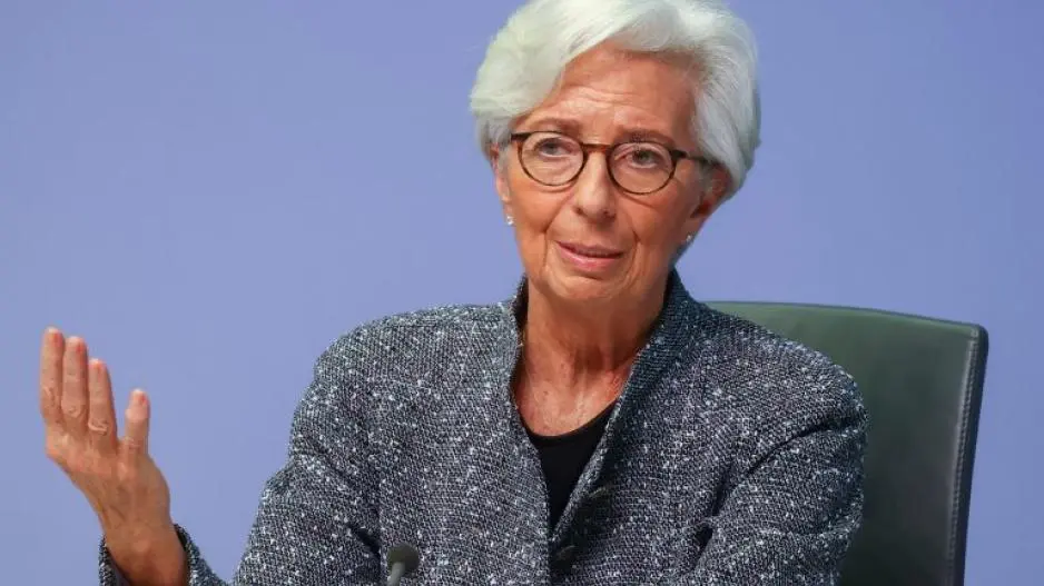 Λαγκάρντ: Δεν μπορούμε απλώς να αντιγράφουμε τη Fed