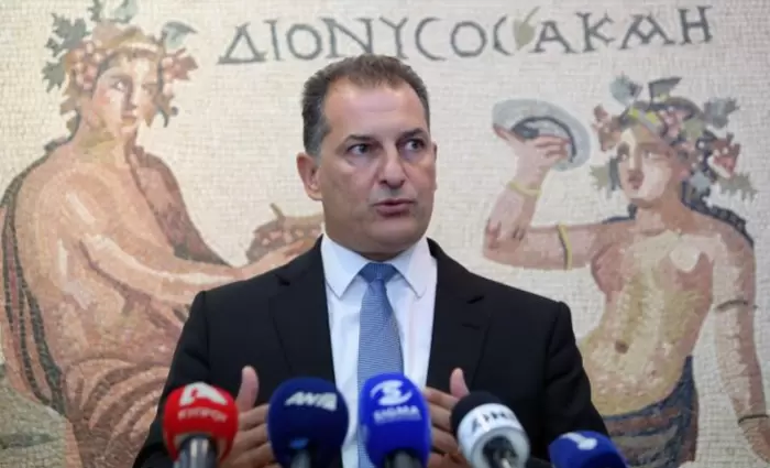 Λακκοτρύπης: Θα γίνουν διορθωτικές κινήσεις για το χαλούμι