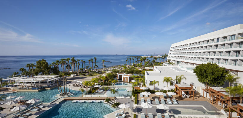 Αναστέλλει την λειτουργία του το ξενοδοχείο Parklane