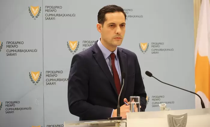 Λετυμπιώτης: Η κυβέρνηση αναμένει επίσημη ενημέρωση από ΟΗΕ για την τριμερή
