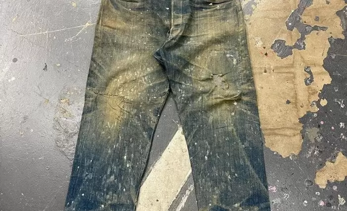 Το τζιν 140 χρονών που πωλήθηκε για 87.400 δολάρια