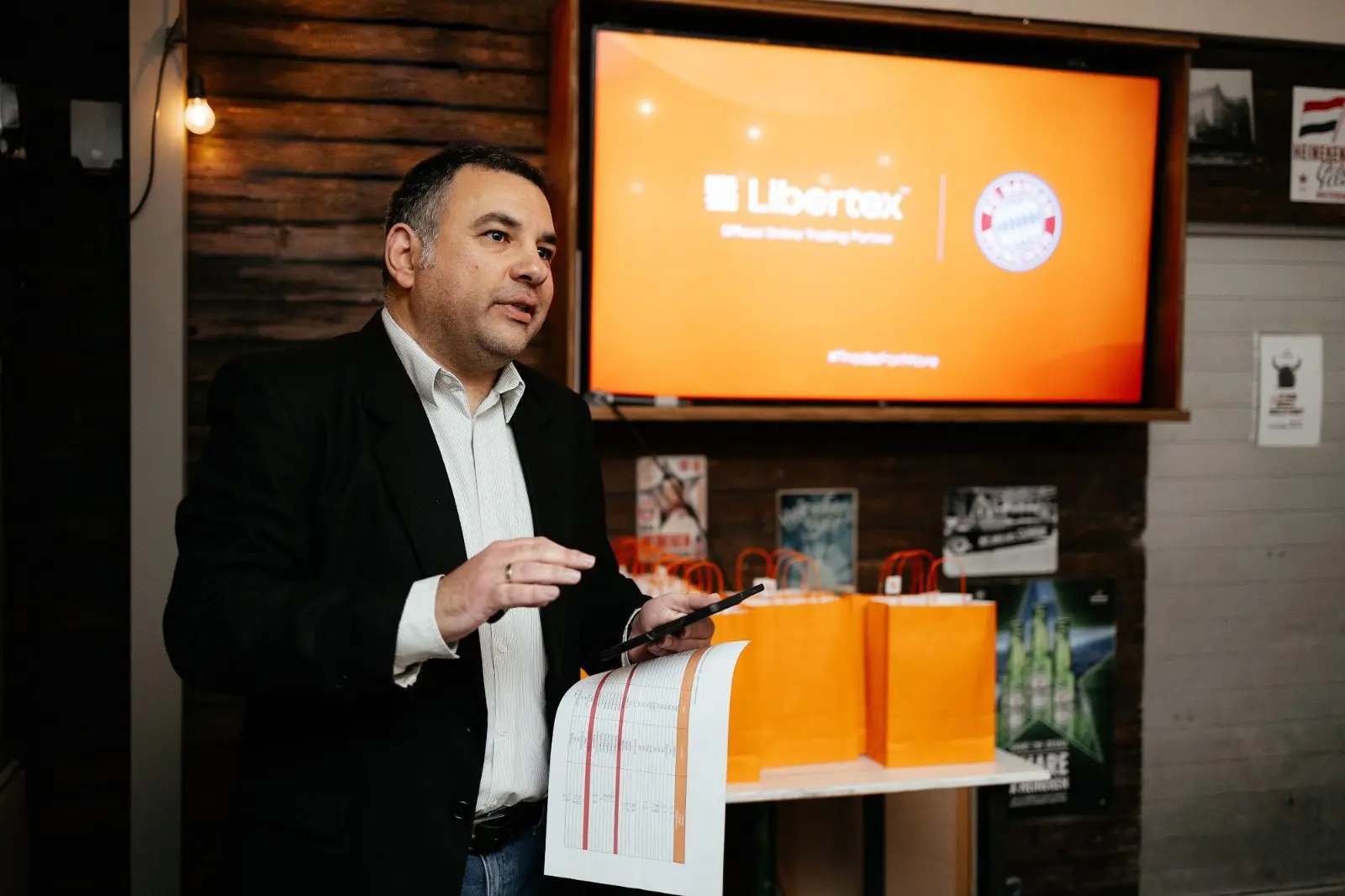 Η Libertex γιόρτασε τη συνεργασία της με την FC Bayern με καλή παρέα