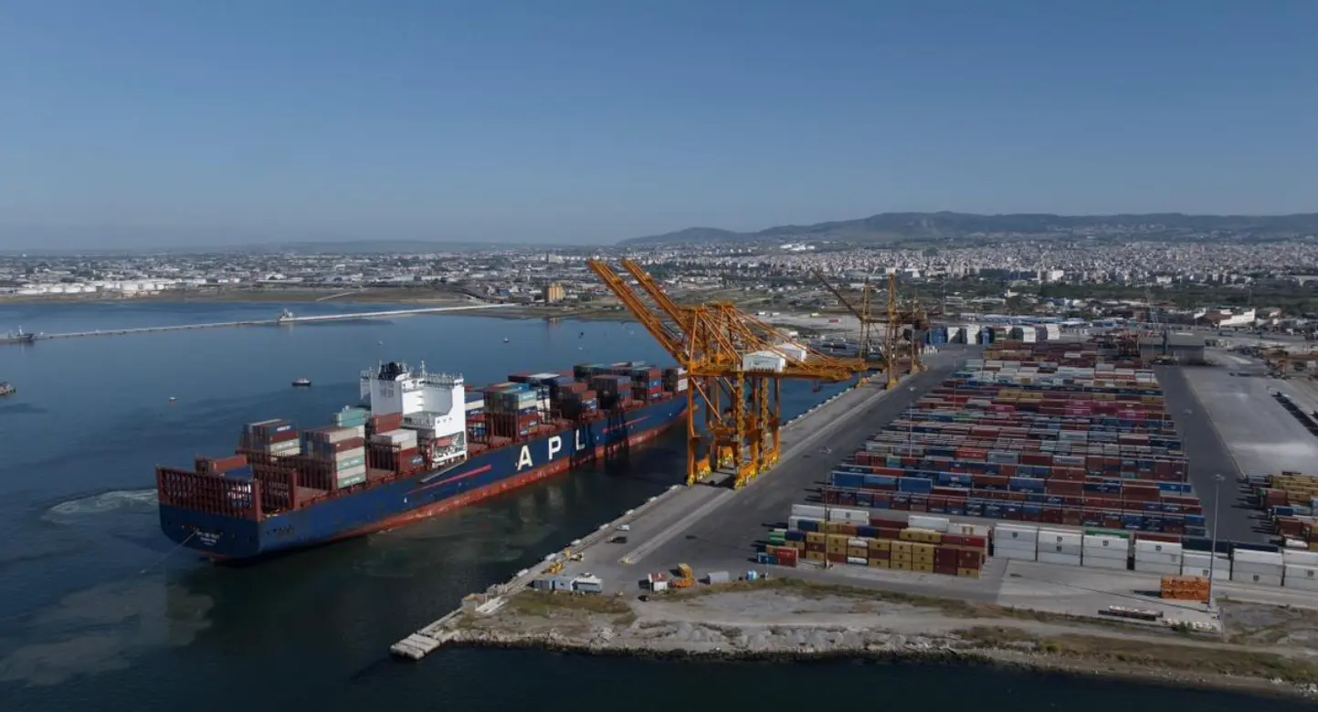 Λιμάνι Θεσσαλονίκης: Έσπασε το ρεκόρ του μεγαλύτερου containership