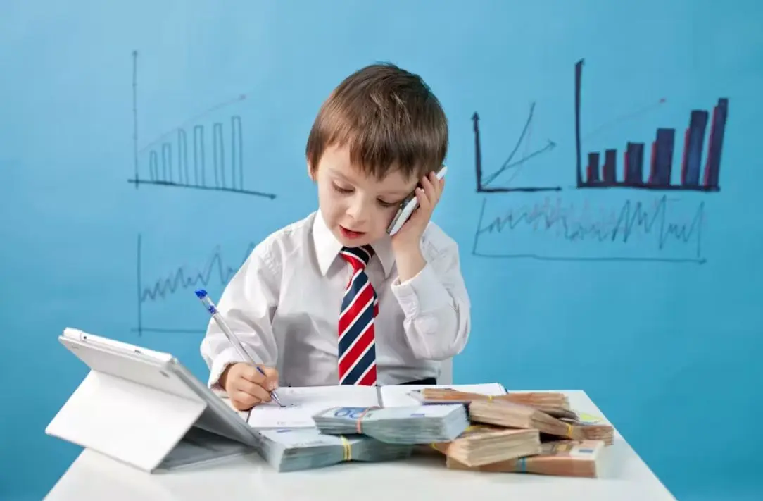 Στα σχολεία με στόχο τον χρηματοοικονομικό εγγραμματισμό το PwC Foundation