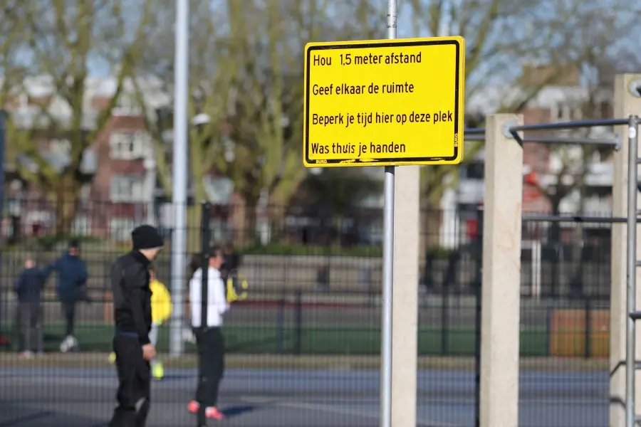 Χαλαρώνει τα μέτρα καραντίνας η Ολλανδία