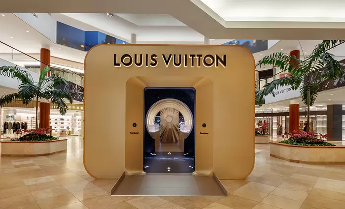 LVMH: Η πρώτη ευρωπαϊκή εταιρεία που ξεπερνά σε αξία τα 500 δισ.