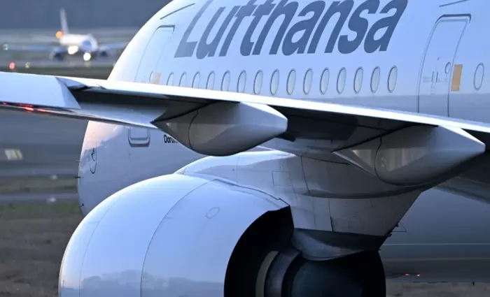 Lufthansa: Προς απεργία οι πιλότοι και τα πληρώματα καμπίνας – Πτώση έως και 4,5% για τη μετοχή