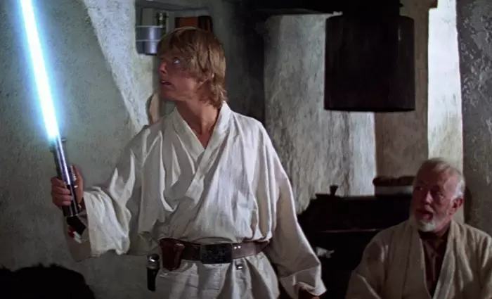 Σε δημοπρασία το φωτόσπαθο του Λιουκ Σκαϊγουόκερ από το Star Wars (vid)