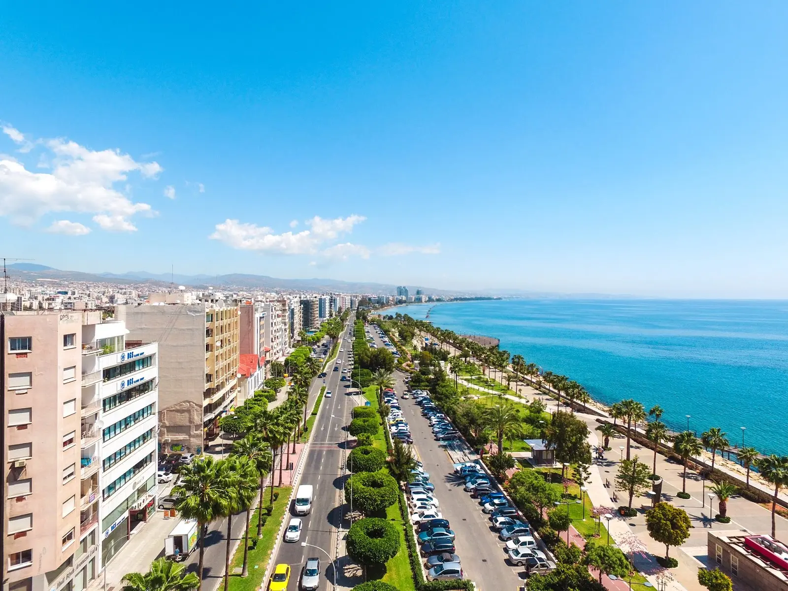 Financial Times: 5 σημαντικοί λόγοι για να μετακομίσετε στην Κύπρο