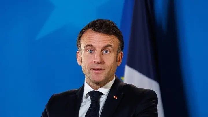 Μακρόν: Ωφέλιμη για την Ευρώπη η επανέναρξη διαλόγου με τον Πούτιν