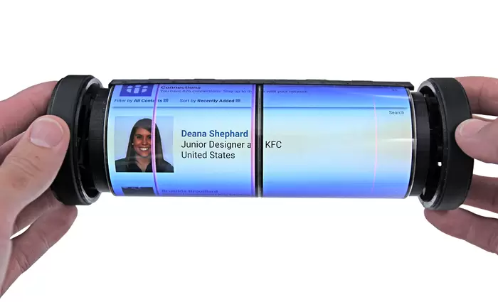 Το πρώτο τάμπλετ-ρολό που τυλίγεται και ξετυλίγεται