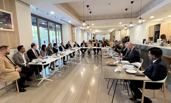 ΚΕΒΕ και Πρέσβεις συζήτησαν θέματα τεχνολογίας και καινοτομίας