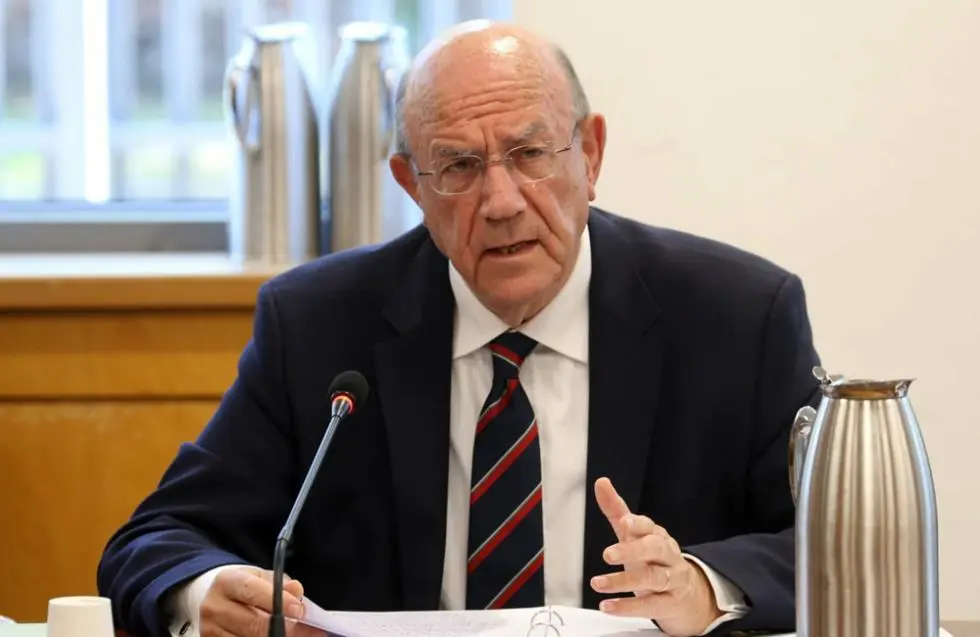 «Υπενθύμιση» Κεραυνού στις τράπεζες για μειώσεις επιτοκίων χωρίς καθυστέρηση