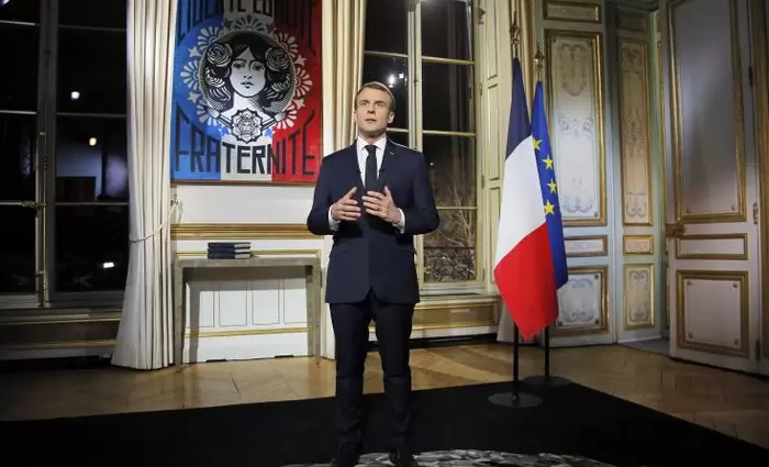 Μακρόν: Η 'οργή' το 2018 μας δηλώνει ότι δεν εφησυχαζόμαστε 