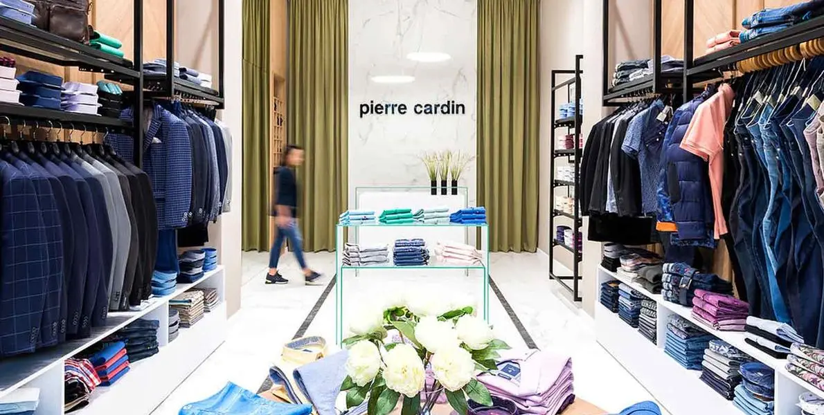 Στο επίκεντρο έρευνας ο οίκος Pierre Cardin