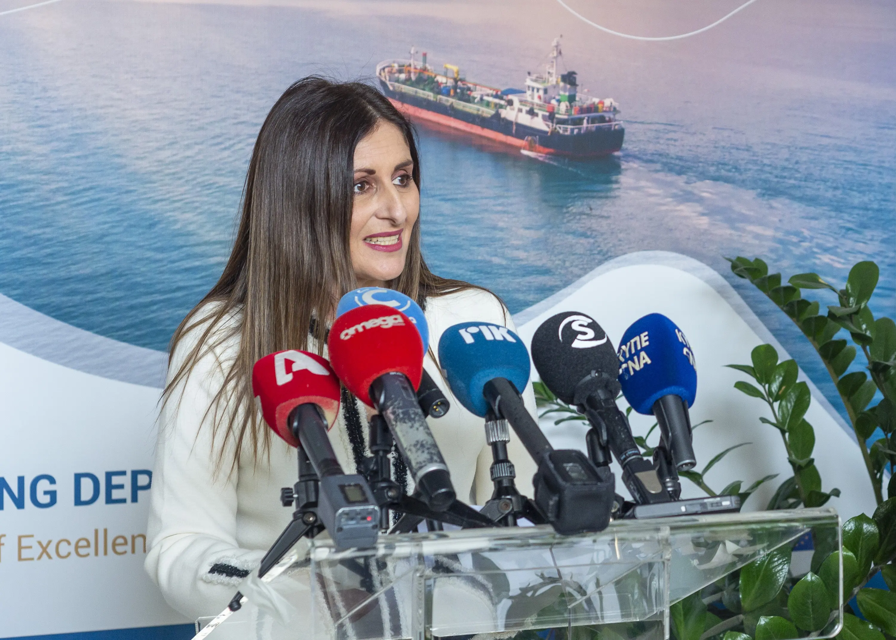 Συνεργασία συζήτησαν Υφ. Ναυτιλίας - Δήμαρχος Λάρνακας