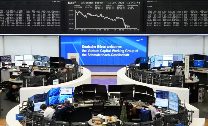 Αρνητικές τάσεις στις ευρωαγορές μετά τις ανακοινώσεις Τραμπ για 30% δασμούς