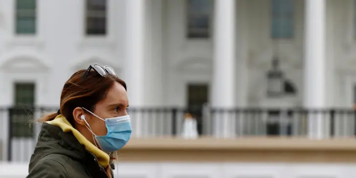 ΠΟΥ: Δεν θα απαλλαγούμε από τον κορωνοϊό ως το τέλος του έτους