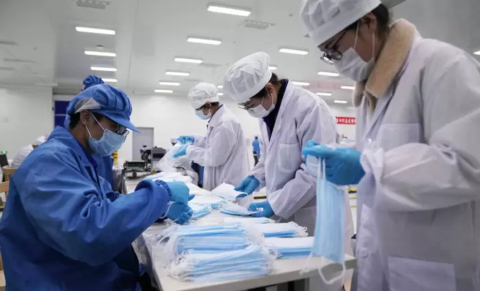 Τουρκία: Απειλούν με κατάσχεση εργοστάσια που παράγουν προστατευτικές μάσκες