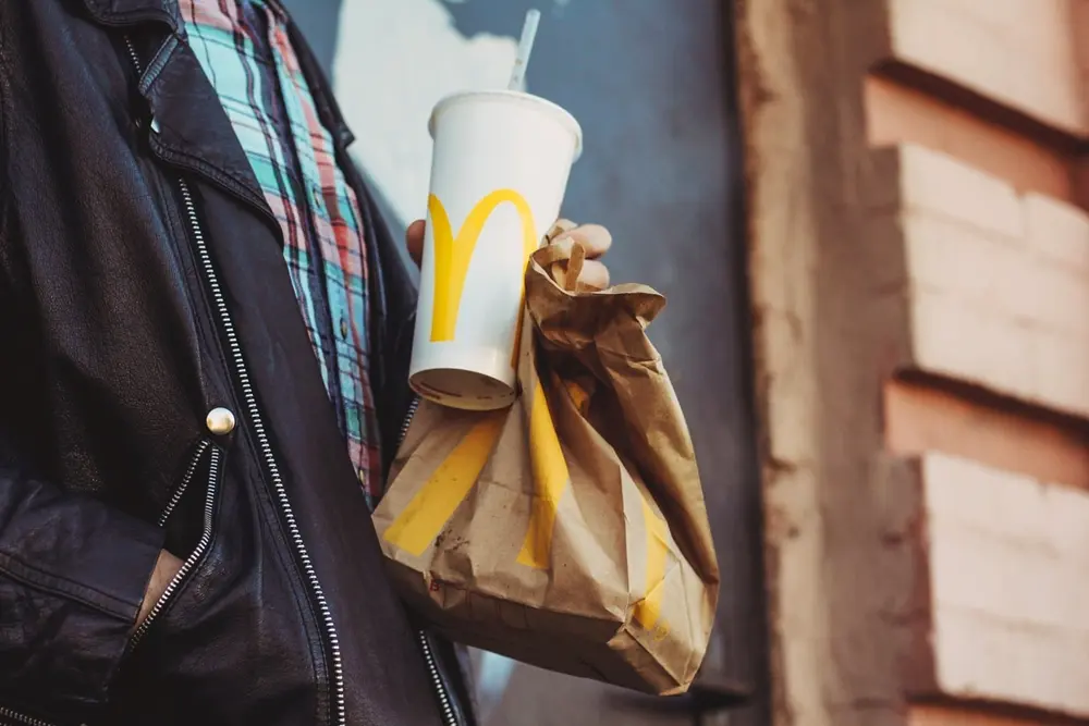 Νέα Ζηλανδία: Ουρές για χάμπουργκερ και καφέ μετά την χαλάρωση των μέτρων